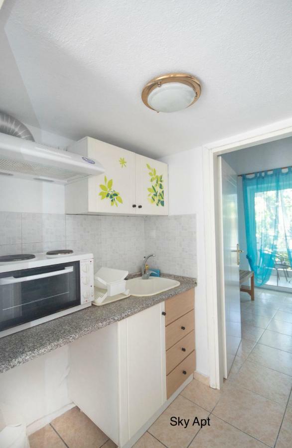 Aello Sea-Seafront Apartments Skala Fourkas Ngoại thất bức ảnh