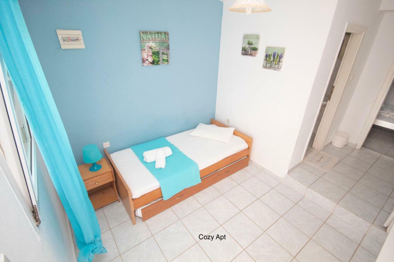 Aello Sea-Seafront Apartments Skala Fourkas Ngoại thất bức ảnh